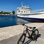 Dragazzo Trogir